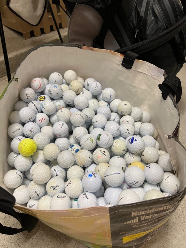 2022 Off Pist golf ball of the year